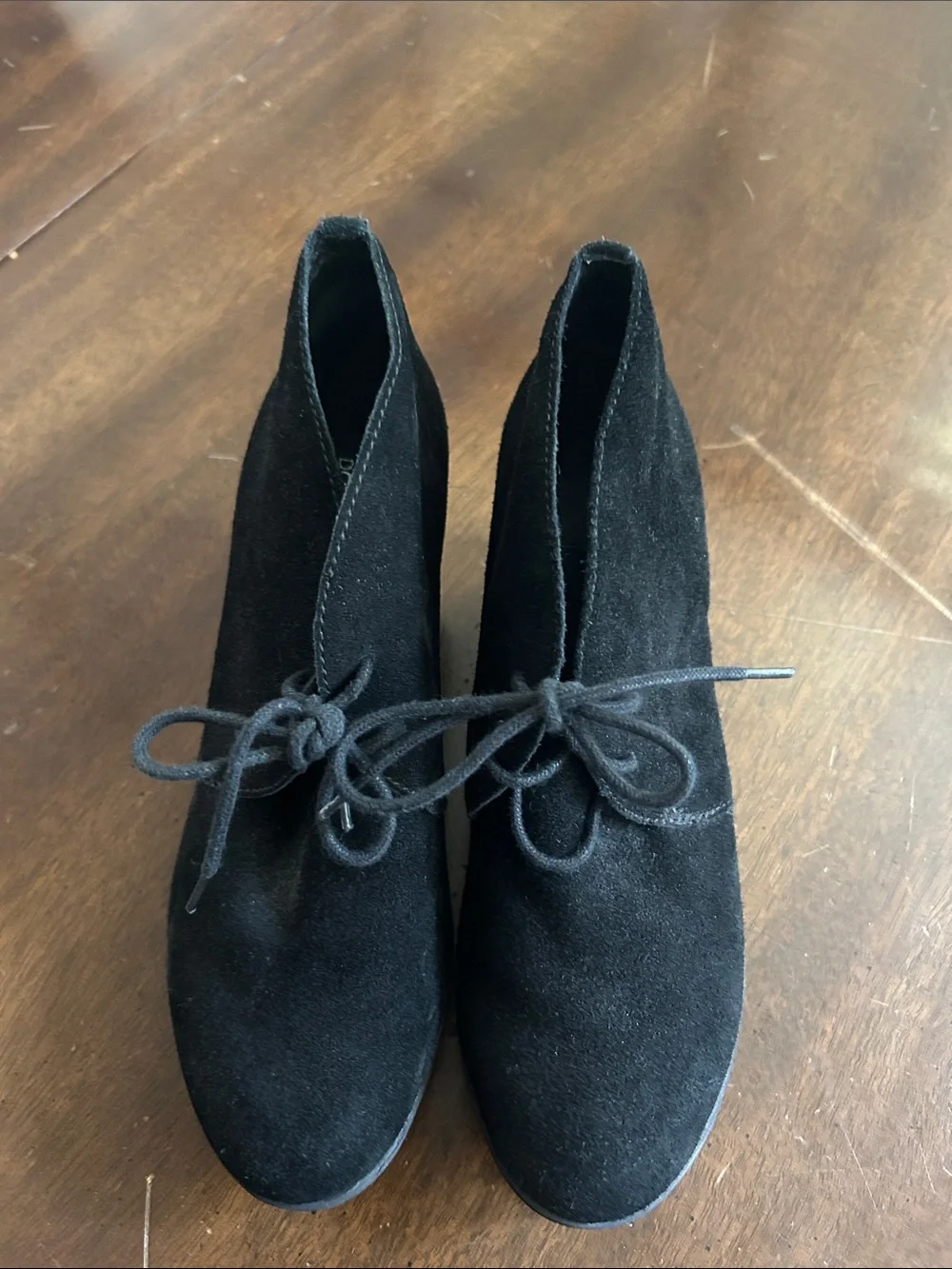 NWOT Donald Pliner Black Suede Lace-Up Ankle Boots